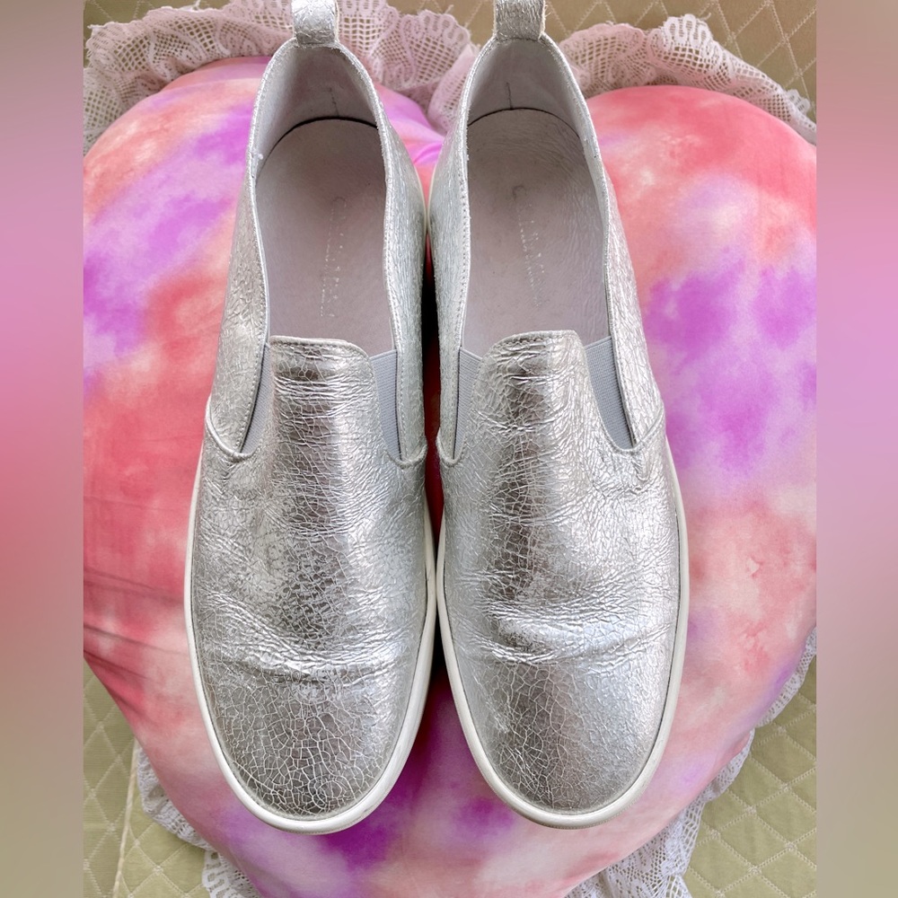 Gabriella Michel Leather Slip On - Silver - size 40 W size 9.5